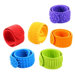 أساور حسية للضغط تساعد الأطفال على التهدئة وتنظيم التوتر الحسي